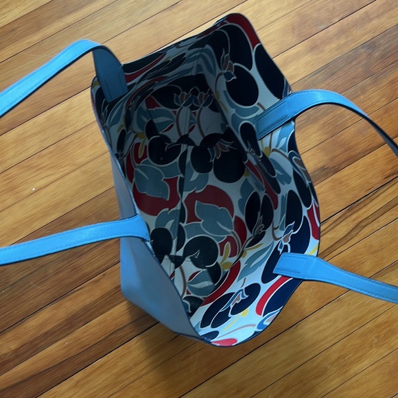 Kate Spade Large Reversible Tote - Picture 7 of 9